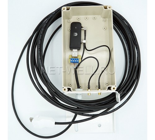 3G/ 4G комплект 2х27 BOX с USB удлинителем и USB модемом 3G/ 4G комплект 2х27 BOX с USB удлинителем и USB модемом
