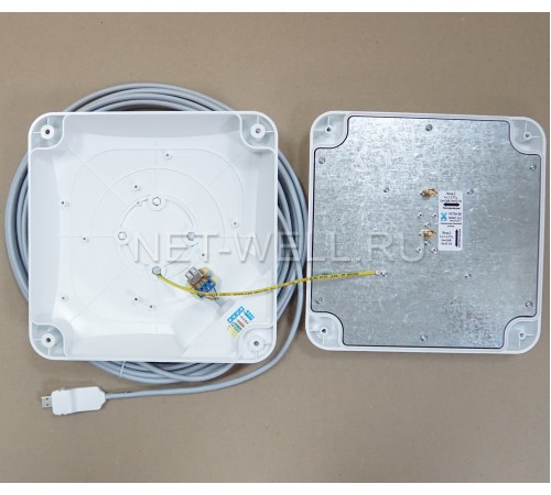 3G/ 4G антенна PETRA BB MIMO 2x2 UniBox