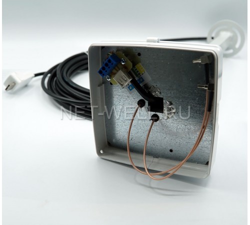 Vika-24 MIMO BOX 3G/ 4G антенна с боксом Vika-24 MIMO BOX 3G/ 4G антенна с боксом