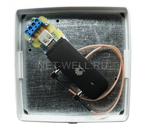 Vika-24 MIMO BOX 3G/ 4G антенна с боксом Vika-24 MIMO BOX 3G/ 4G антенна с боксом